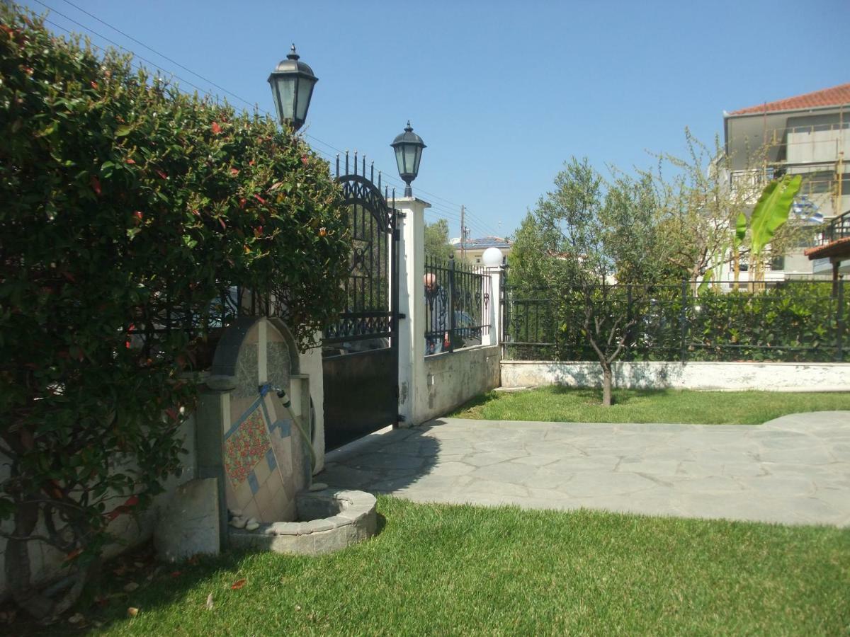 شقة A Majestic Elegant House With A Garden Peraía المظهر الخارجي الصورة